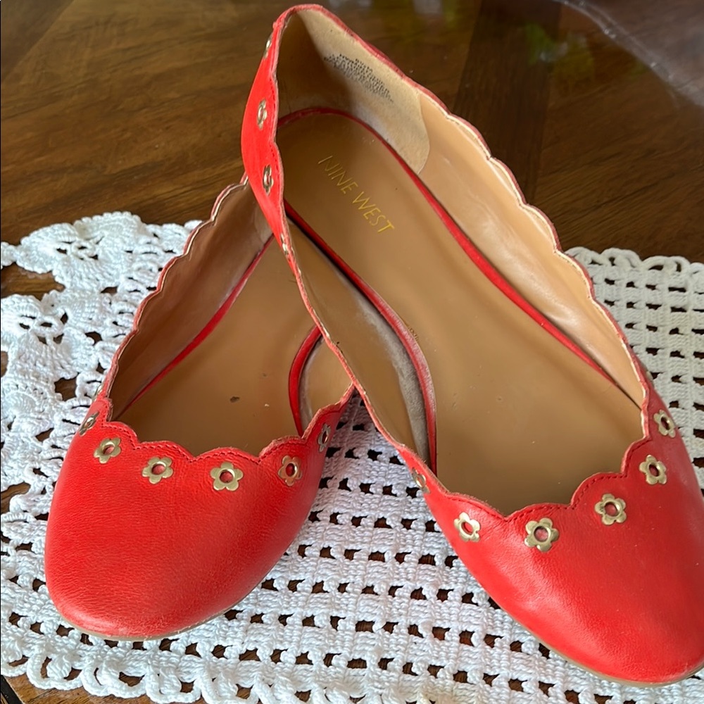 Nine West Red Flats Sleek Loafers